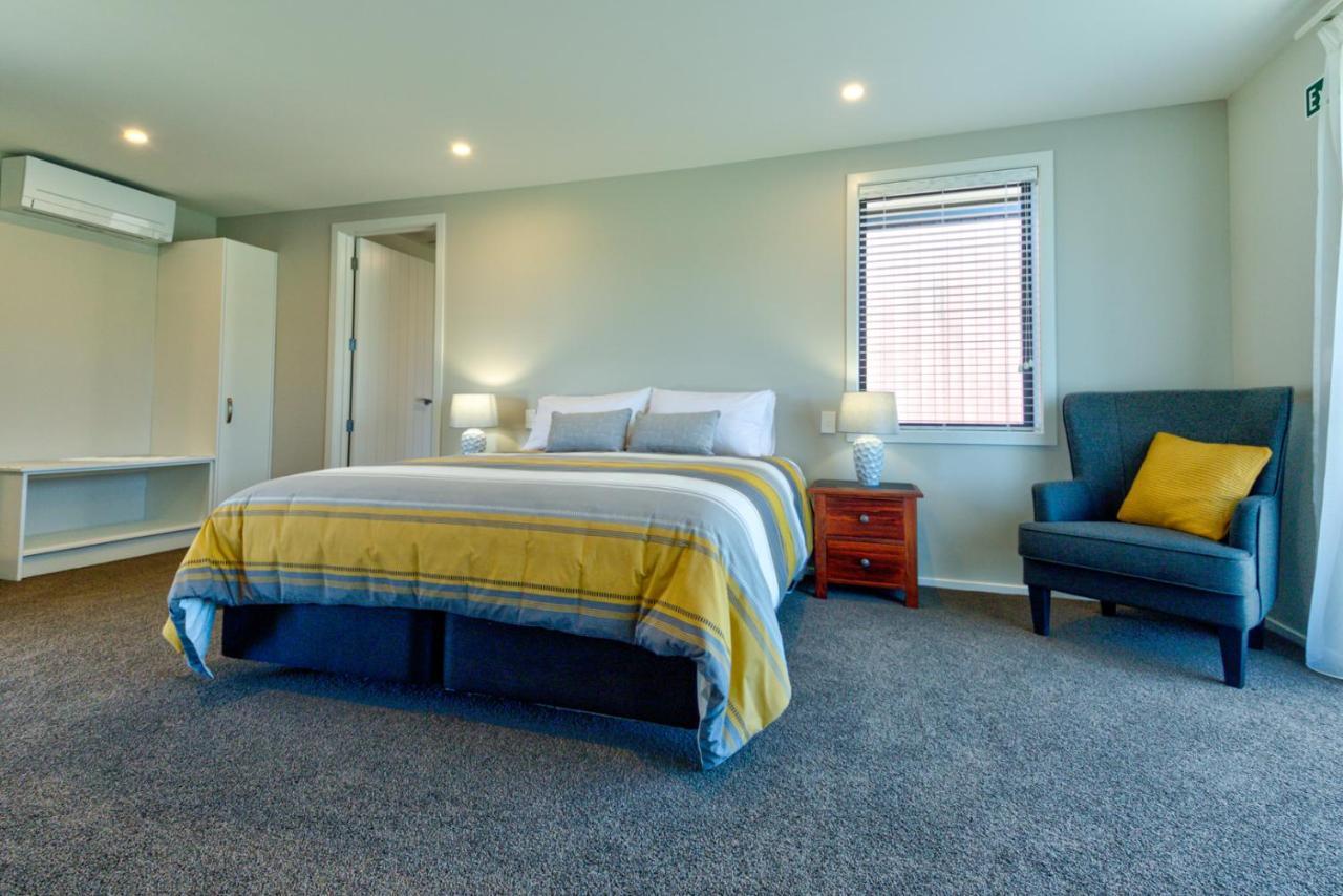 Motel Annies On Milford à Te Anau Extérieur photo