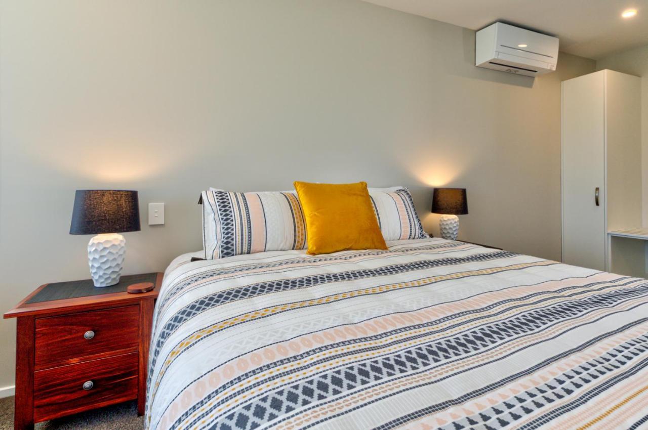 Motel Annies On Milford à Te Anau Extérieur photo