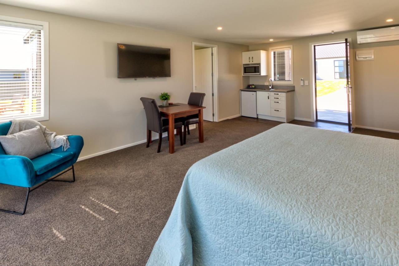 Motel Annies On Milford à Te Anau Extérieur photo