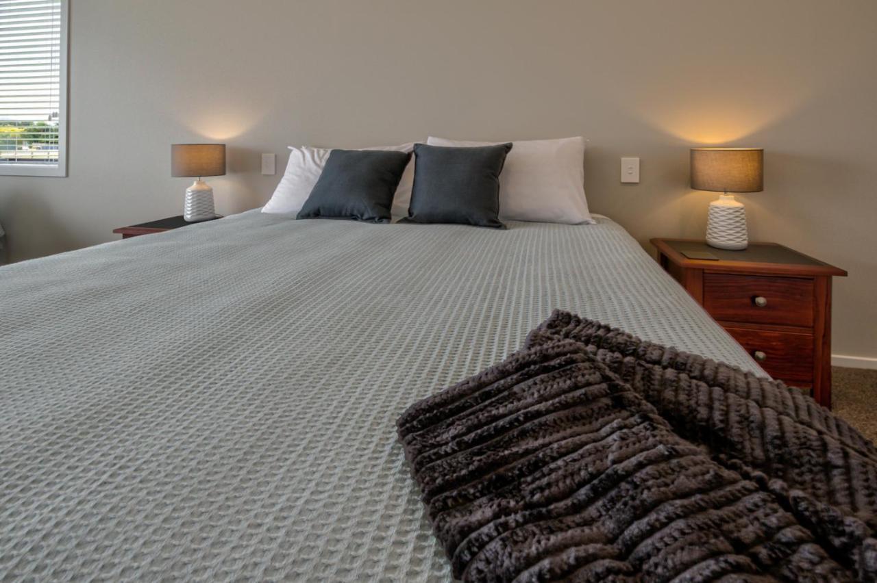 Motel Annies On Milford à Te Anau Extérieur photo